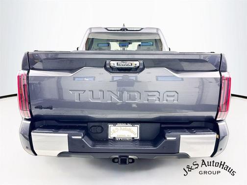 2022 Toyota Tundra Hybrid Limited