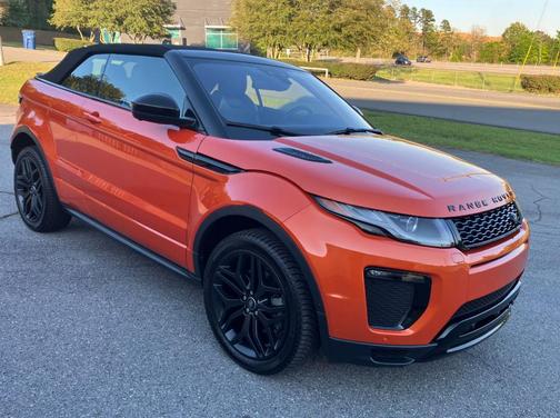 Phoenix Orange 2018 Land Rover Range Rover Evoque HSE Dynamic