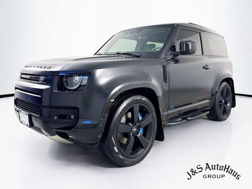 2022 Land Rover Defender 90 V8