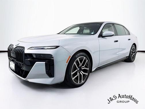 2024 BMW 760 760i xDrive