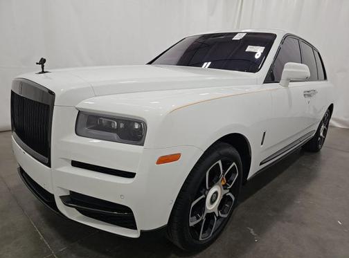 White 2022 Rolls-Royce Cullinan