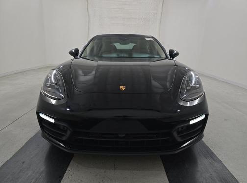 2021 Porsche Panamera Base