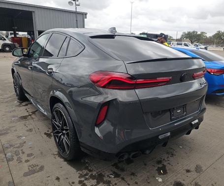 2022 BMW X6 M Base