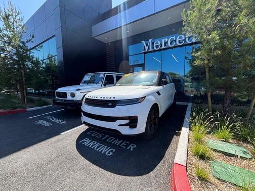 2024 Land Rover Range Rover Sport SE