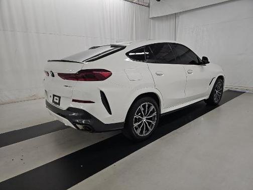2024 BMW X6 xDrive40i