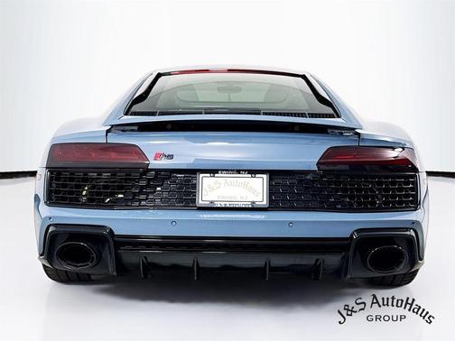 Kemora Gray Metallic 2021 Audi R8 5.2 V10
