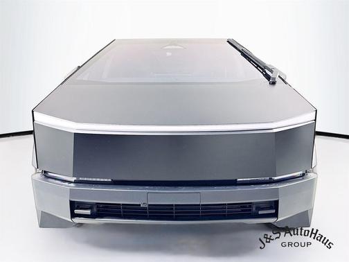 2025 Tesla Cybertruck Base