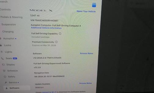 2024 Tesla Model X Base