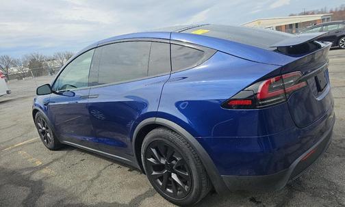 2024 Tesla Model X Base