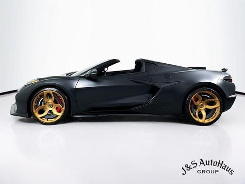 Gray Metallic 2023 Chevrolet Corvette Z06