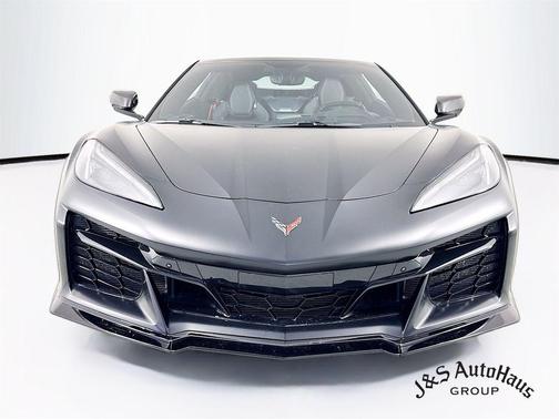 Gray Metallic 2023 Chevrolet Corvette Z06