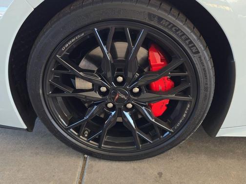 2023 Chevrolet Corvette Stingray w/1LT