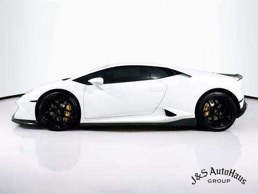 2017 Lamborghini Huracan LP580-2
