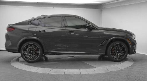 2022 BMW X6 M Base