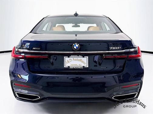 2022 BMW 750 i xDrive