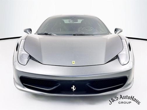 2015 Ferrari 458 Italia Base