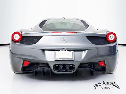 2015 Ferrari 458 Italia Base