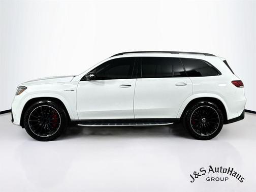 White 2021 Mercedes-Benz AMG GLS 63 Base 4MATIC