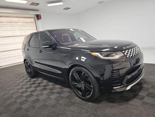 Santorini Black 2023 Land Rover Discovery P360 Metropolitan Edition