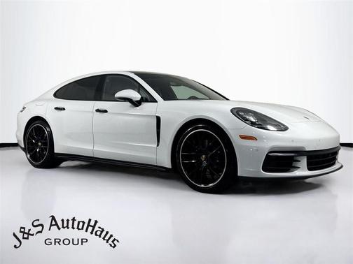 White 2018 Porsche Panamera 4S