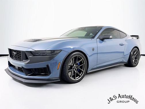 2024 Ford Mustang Dark Horse