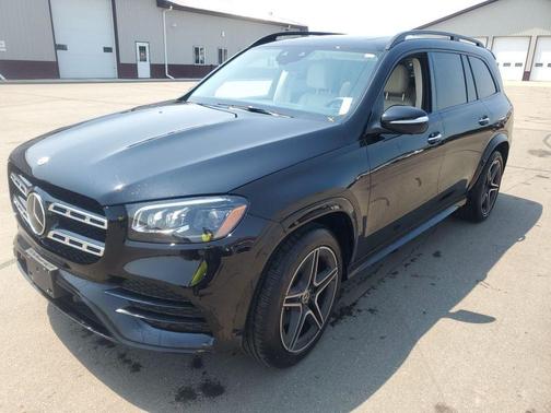 2022 Mercedes-Benz GLS 450 4MATIC