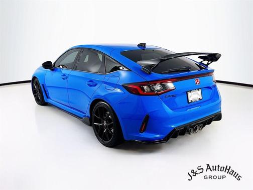 2024 Honda Civic Type R Base