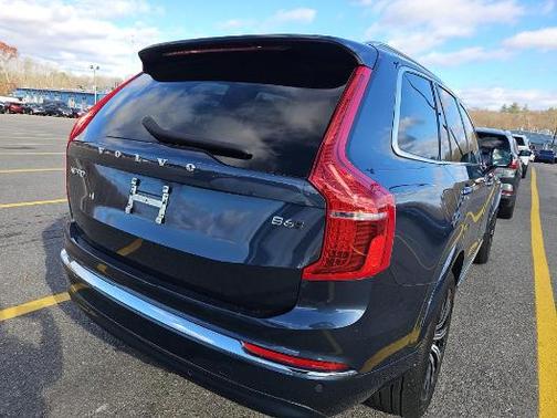 2023 Volvo XC90 B6 Plus 7-Seater
