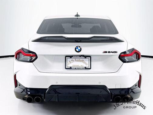 2022 BMW M240 i xDrive