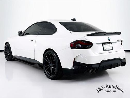 2022 BMW M240 i xDrive