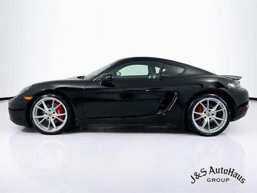 Black 2025 Porsche 718 Cayman S