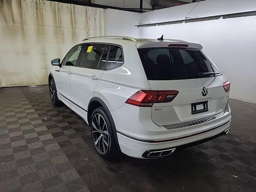 2022 Volkswagen Tiguan 2.0T SEL R-Line