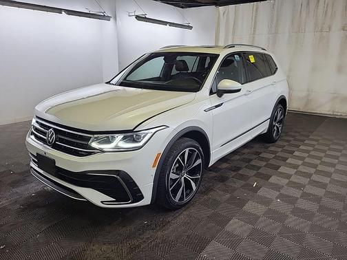 2022 Volkswagen Tiguan 2.0T SEL R-Line