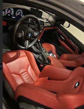 Black Sapphire Metallic 2019 BMW M4 Base