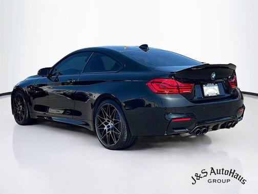 Black Sapphire Metallic 2019 BMW M4 Base