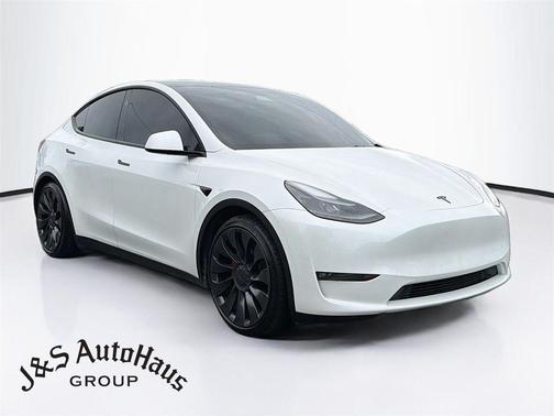 White 2023 Tesla Model Y Performance