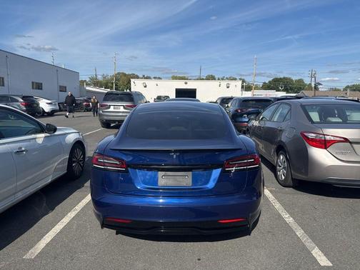 2022 Tesla Model S Base