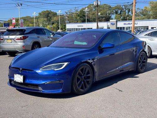 2022 Tesla Model S Base