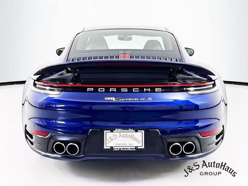 2020 Porsche 911 Carrera 4S