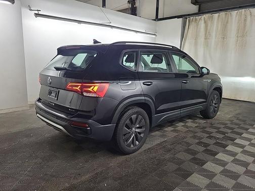 2022 Volkswagen Taos 1.5T S