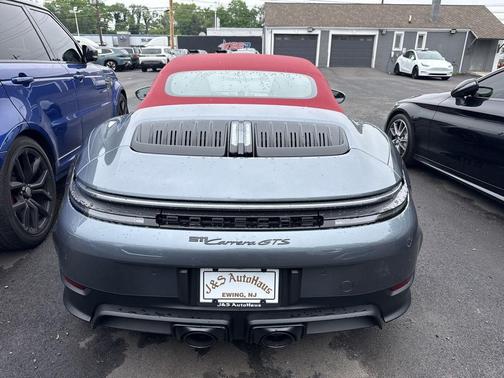 2025 Porsche 911 Carrera GTS