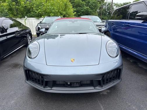 2025 Porsche 911 Carrera GTS
