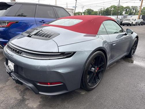 2025 Porsche 911 Carrera GTS
