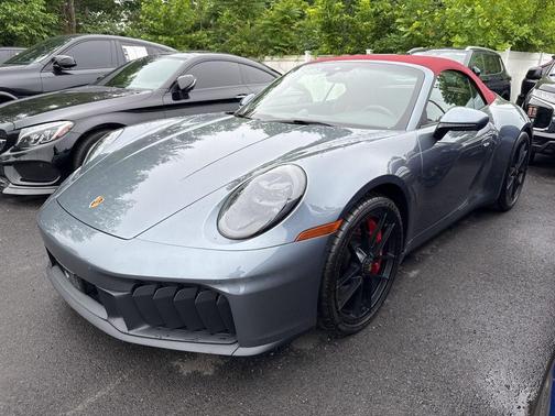 2025 Porsche 911 Carrera GTS