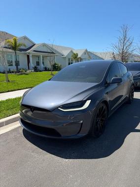 2022 Tesla Model X Plaid