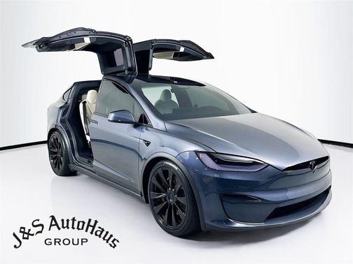 Midnight Silver Metallic 2022 Tesla Model X Plaid