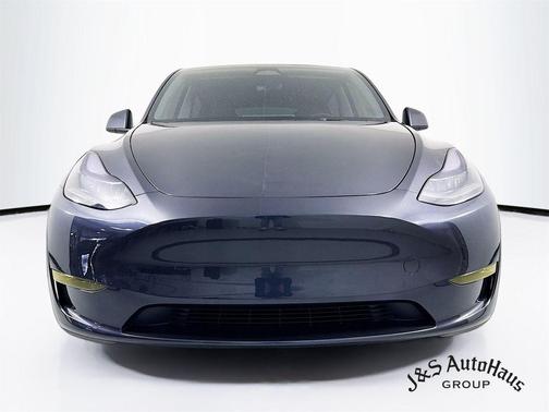 2024 Tesla Model Y Performance