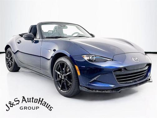 2022 Mazda MX-5 Miata Club