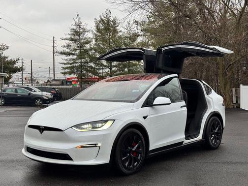 2023 Tesla Model X Plaid