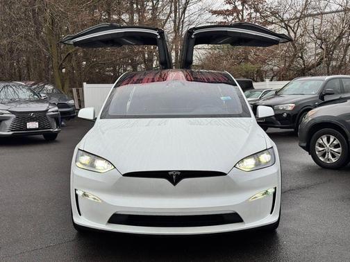 2023 Tesla Model X Plaid